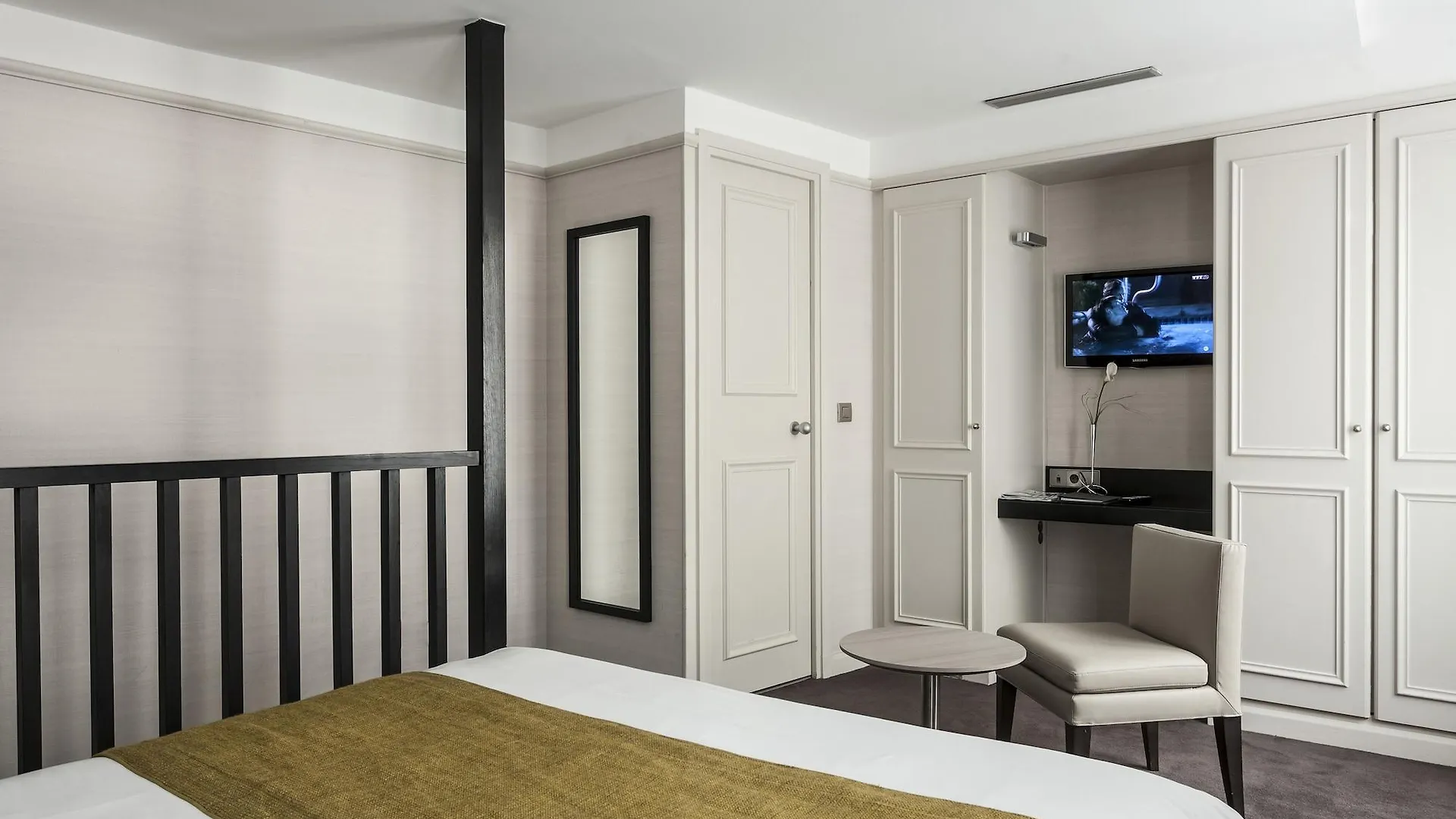 Hotel Duo Paris France