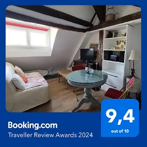 Apartment Coeur De Avec Vue Sur Les Toits, Paris